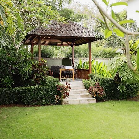 Villa Uma Nina Jimbaran Esterno foto